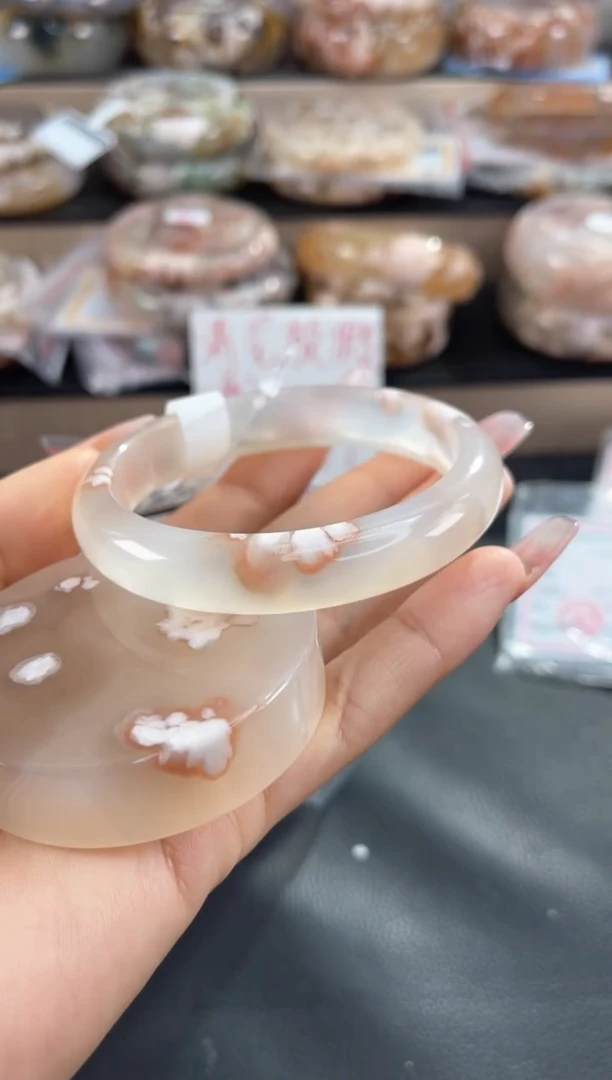 未镶嵌手镯石英质玉57（赠品镯心 不保证完美）