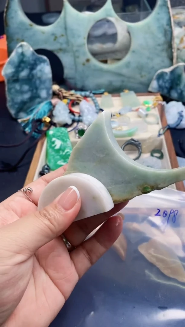 翡翠未镶嵌颈饰298天然翡翠