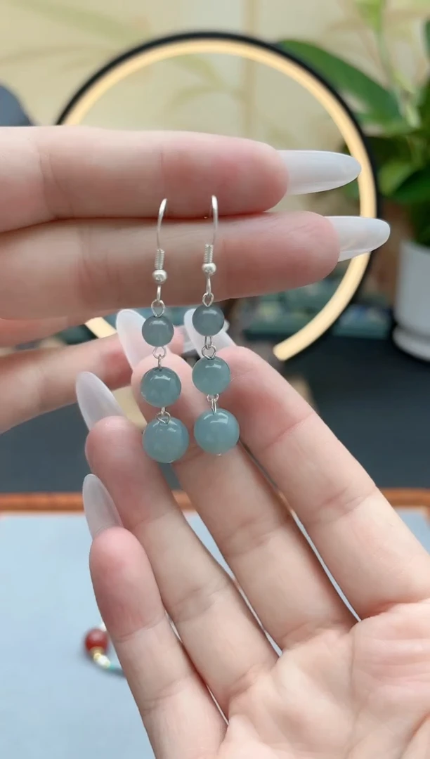 石英质玉（天山翠）银S925镶嵌耳饰950