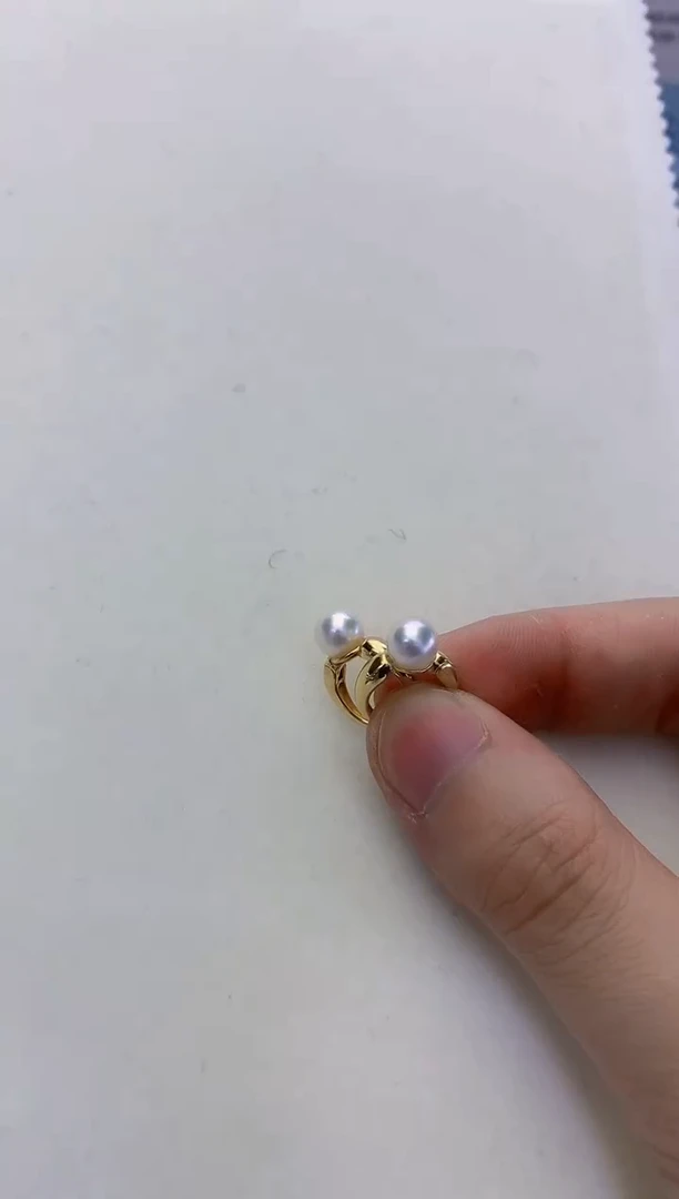 银S925镶嵌海水珍珠商品水桶耳扣