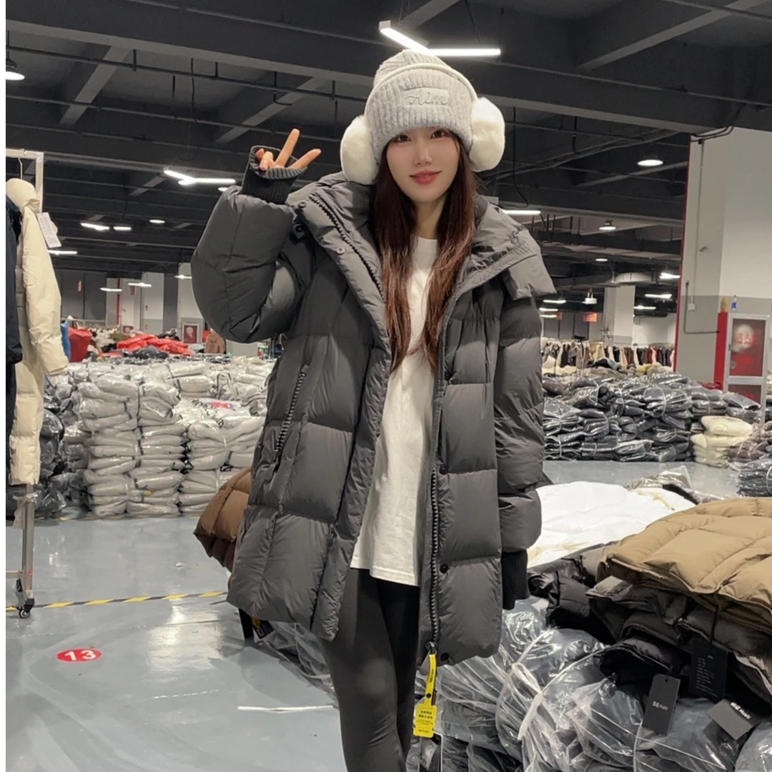 （大雨）新国标90白鸭绒女24新款时尚简约加厚中长款连帽秋冬韩版