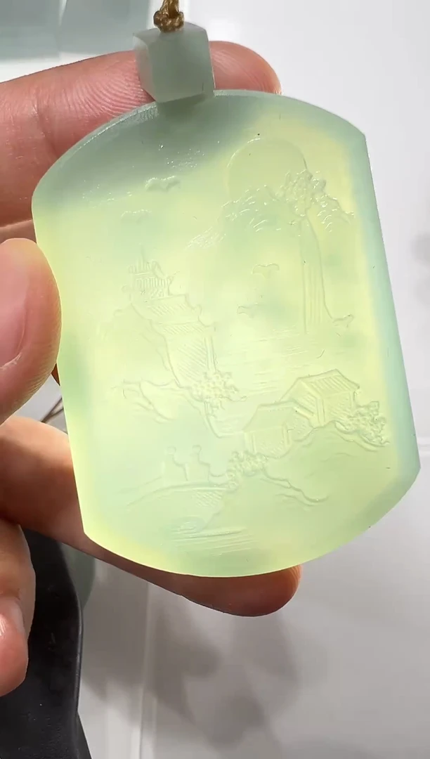 未镶嵌定制翡翠山水牌