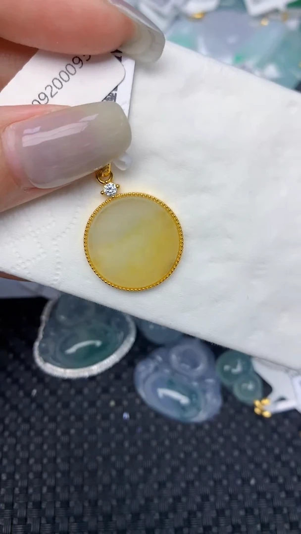 颈饰未镶嵌翡翠天然缅甸翡翠a货百元以上9元证书费自理