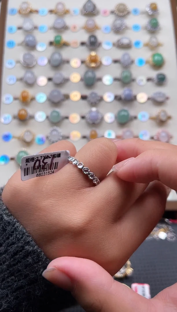 【闪购商品】翡翠戒指银S925镶嵌天然A货翡翠戒指