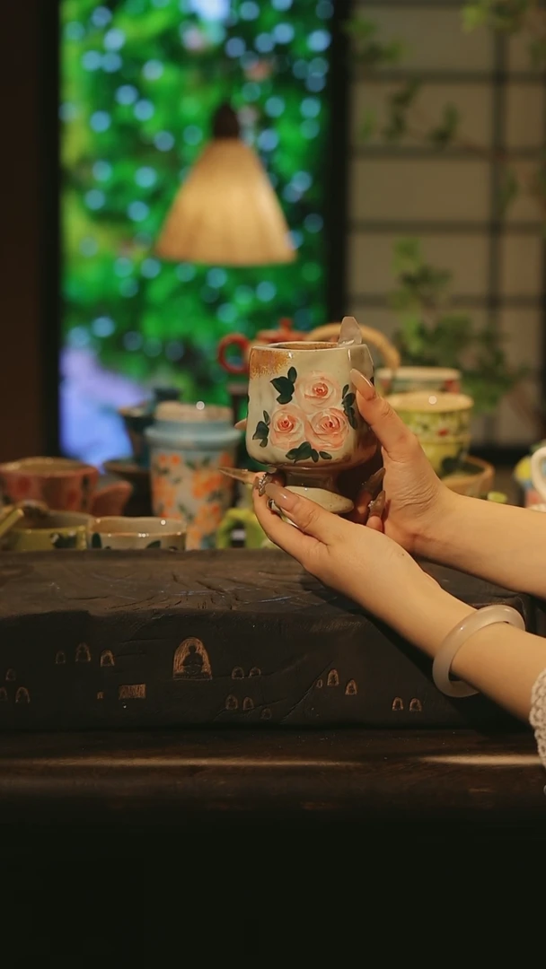 陶瓷景德镇高温手绘釉下彩设计师款式