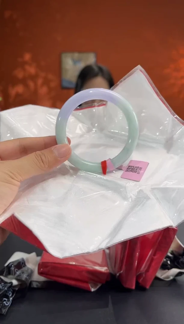 未镶嵌手镯翡翠10