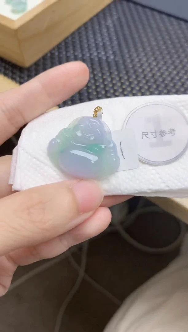 颈饰18K金镶嵌翡翠天然缅甸A货翡翠