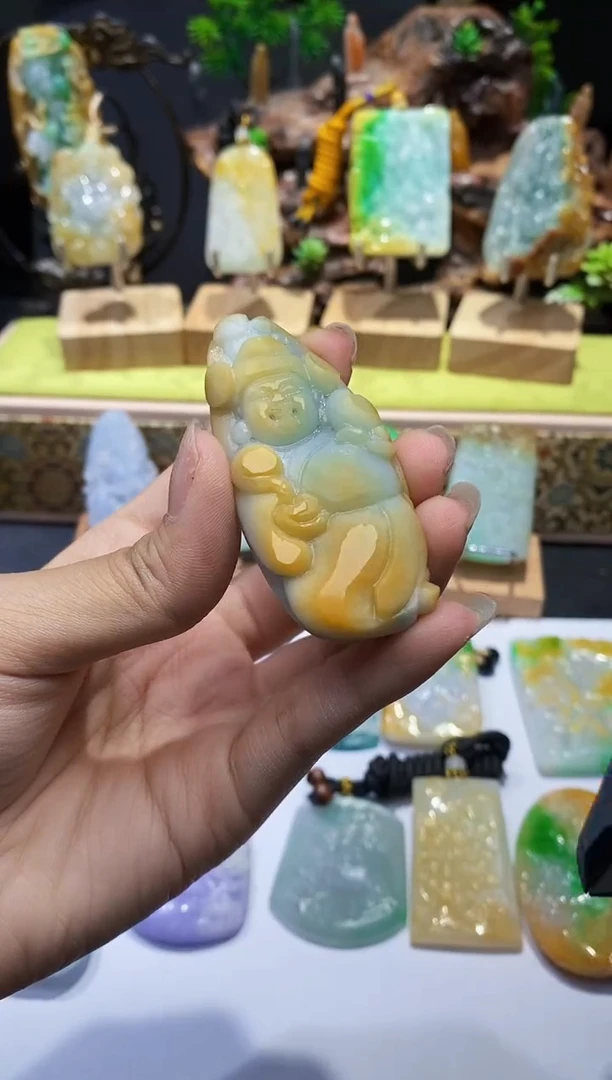 【闪购商品】定制翡翠未镶嵌翡翠A货