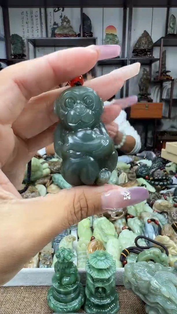 未镶嵌和田玉把件1
