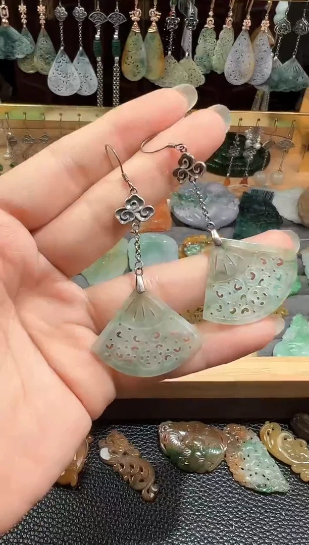 【闪购商品】定制翡翠未镶嵌翡翠