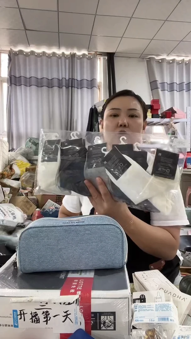 牦牛剖层皮革琪琪女包店1号仓超好看发图片款