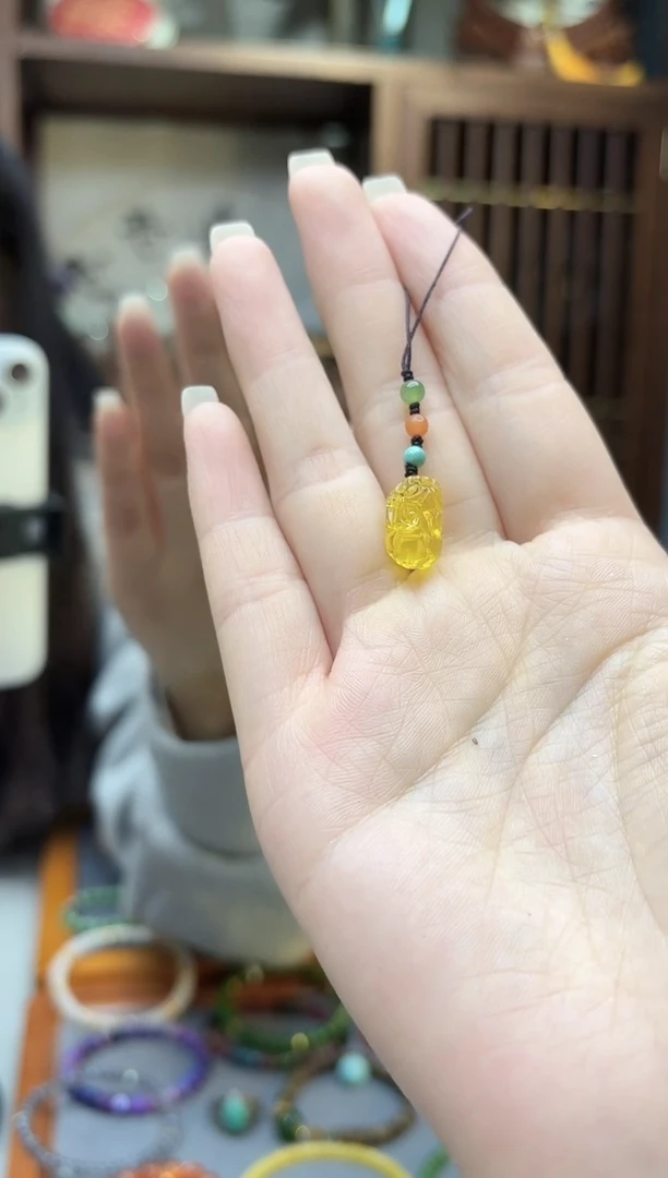 裸石蜜蜡未镶嵌蜜蜡貔貅手机链挂件JX