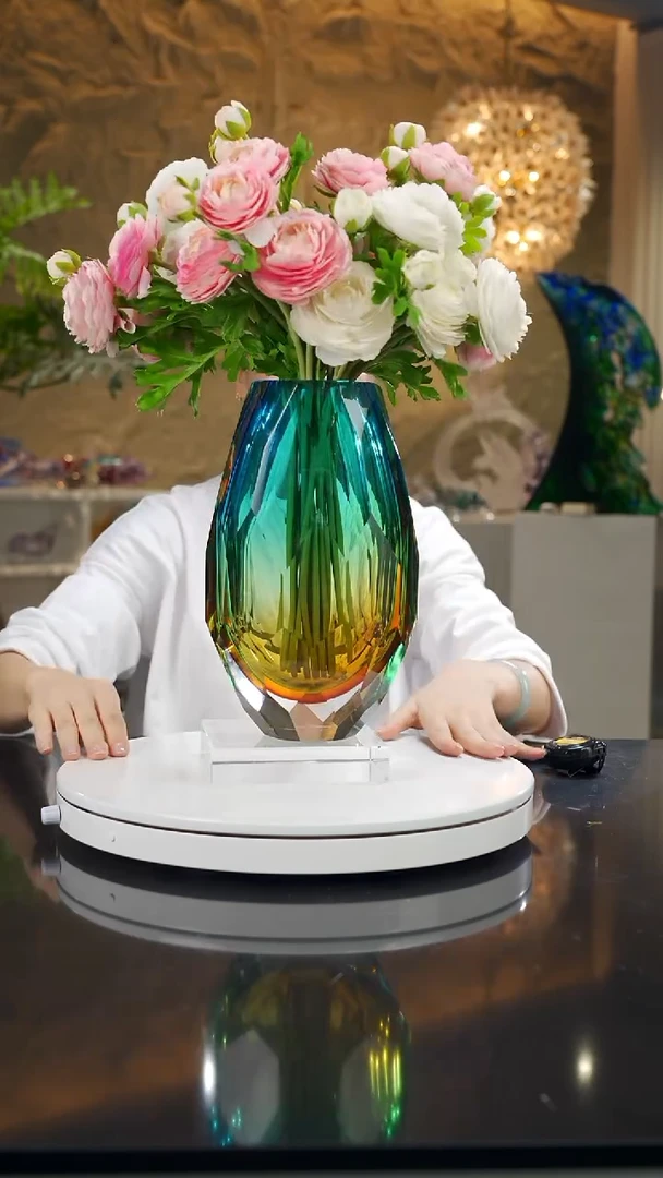 福利琥珀蓝切面花瓶