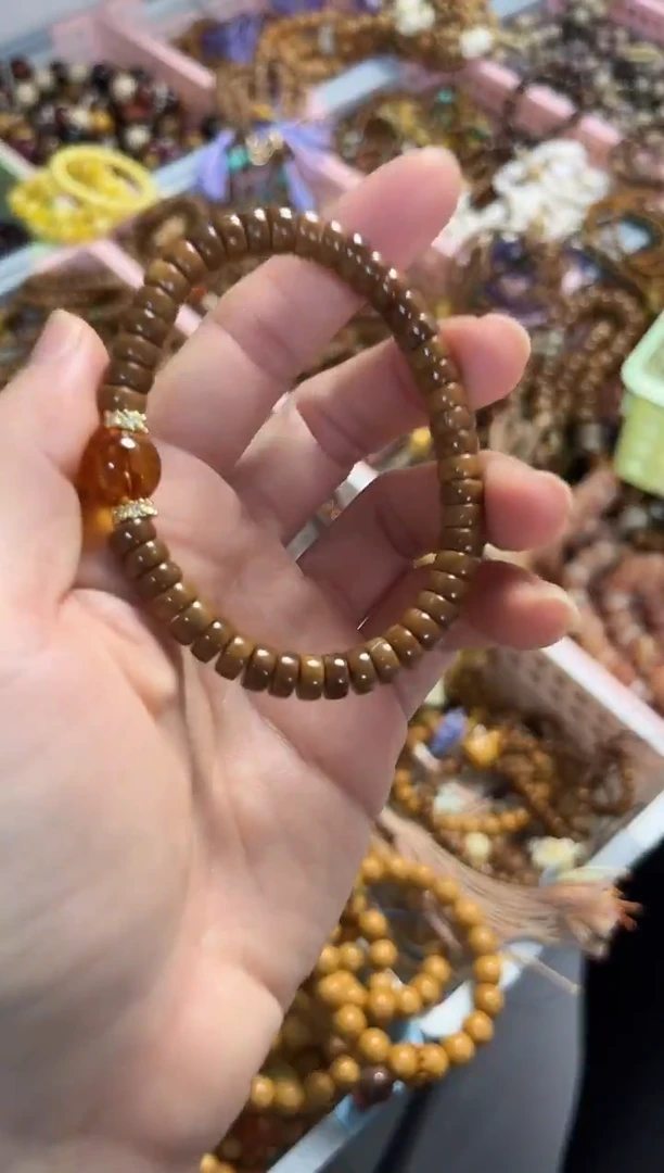 手串琥珀未镶嵌库克药片搭配琥珀花珀手串7*3.5mm