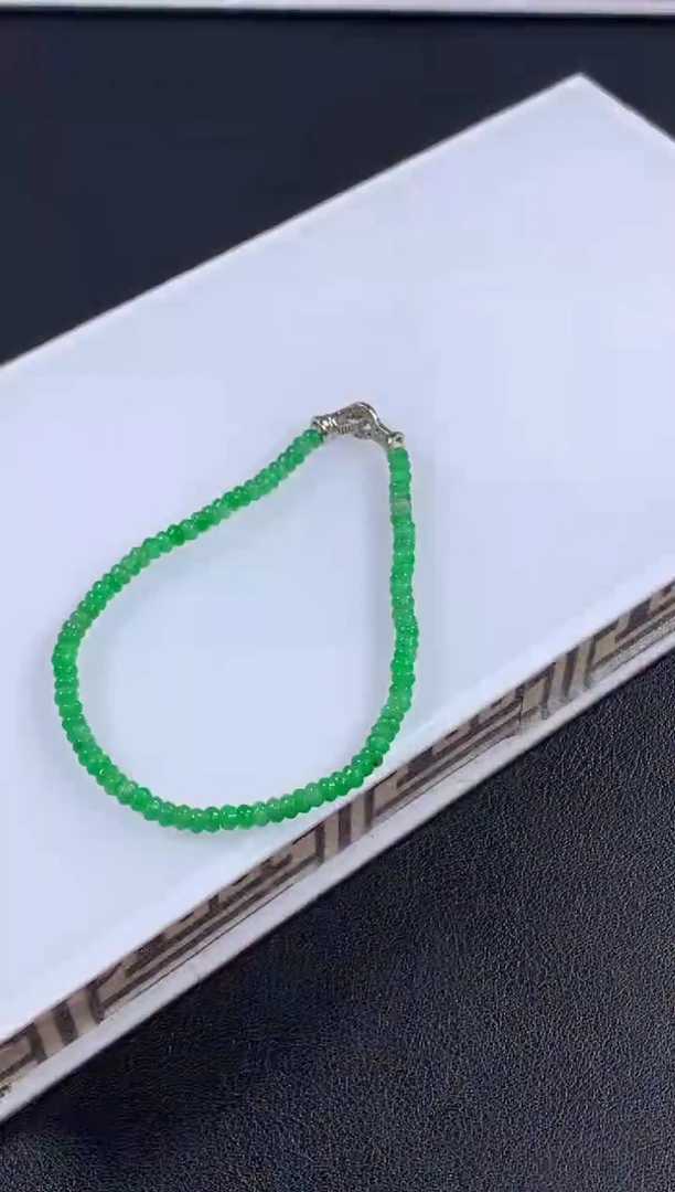 未镶嵌定制翡翠翡翠