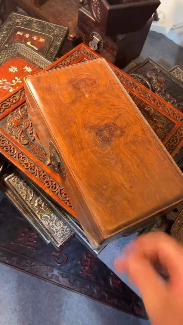 非洲紫檀（红花梨）盒子