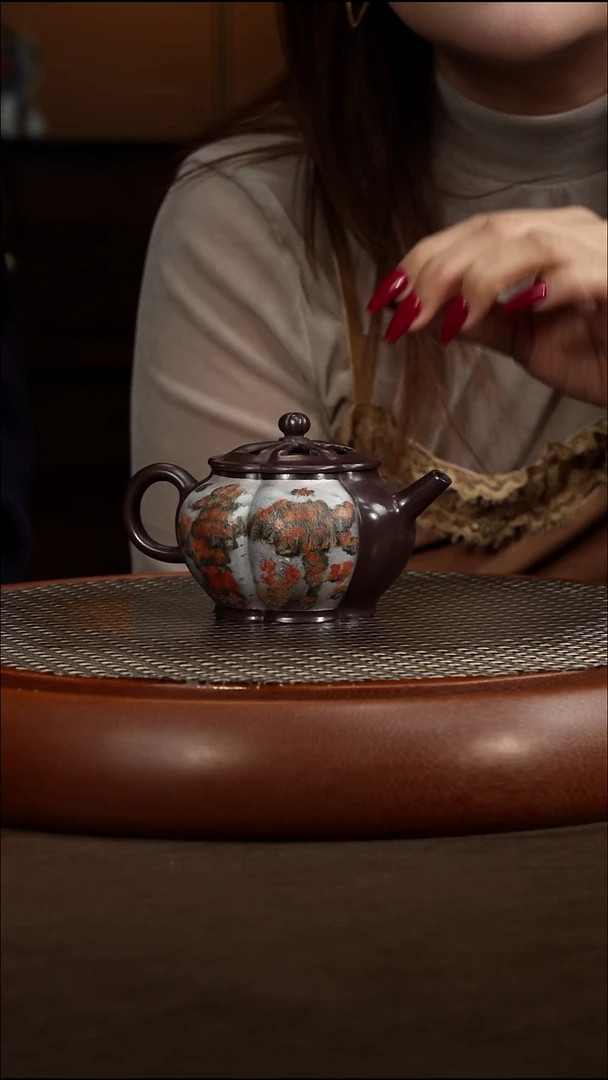 茶壶紫砂【P069】四季如意 230c  RH