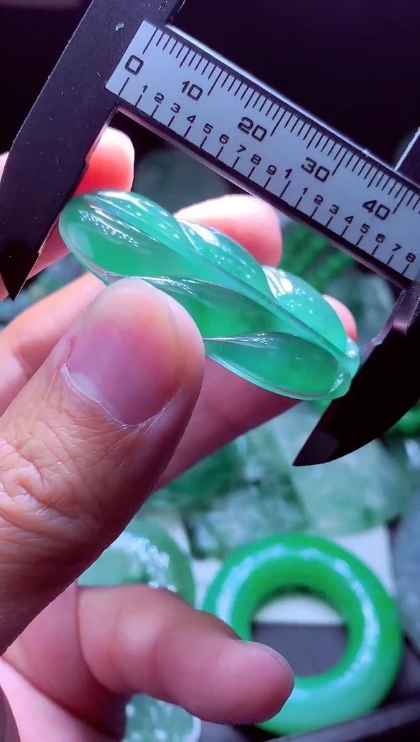 未镶嵌定制翡翠泉*#翡翠毛货定制