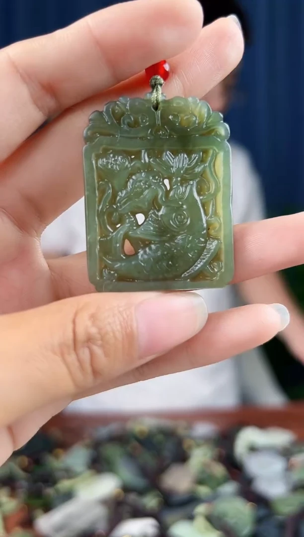 未镶嵌和田玉挂件拍一发一，多样性发货