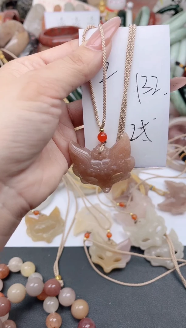 未镶嵌手镯石英质玉132