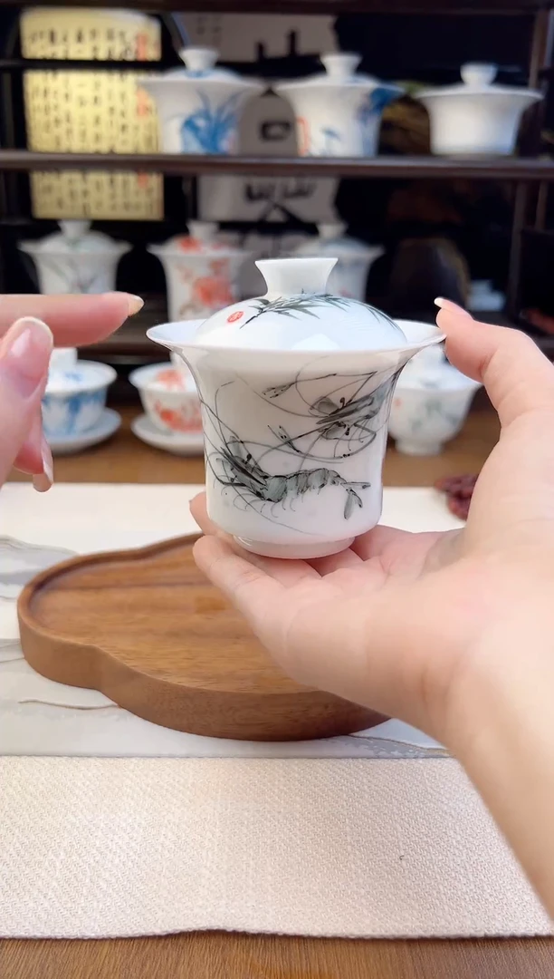 虾趣马蹄盖碗1111