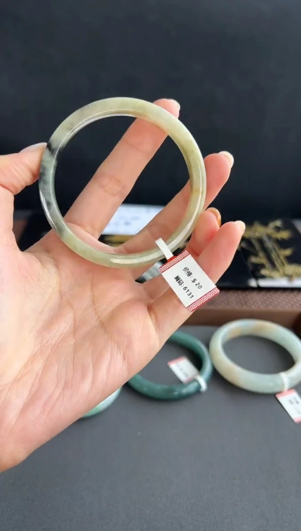 未镶嵌手镯翡翠6131号59.2*10.5*5.7