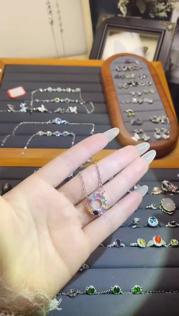 【闪购商品】水晶手链银S925镶嵌A136