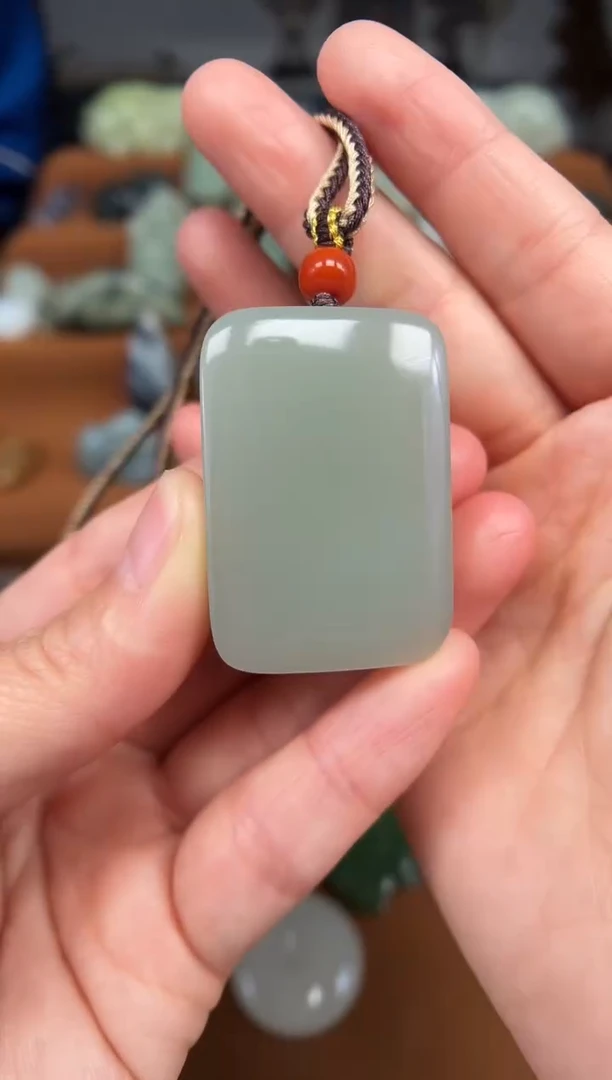 【闪购商品】和田玉颈饰未镶嵌平安牌