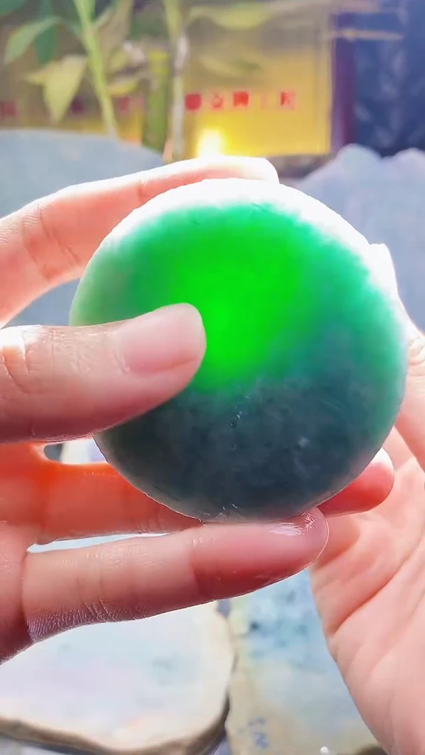 未镶嵌挂件翡翠小雨89