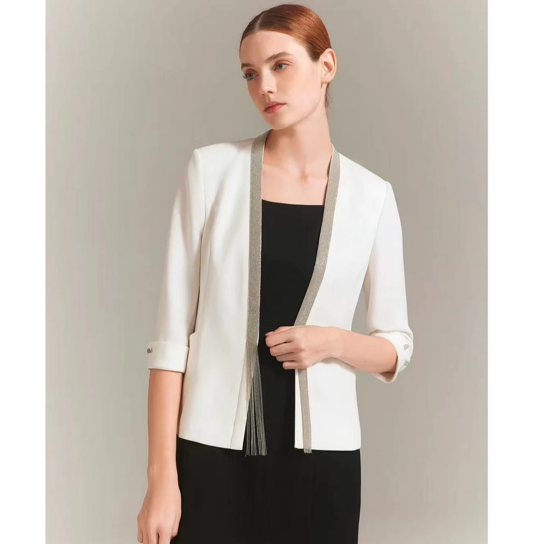 莫笙白色女士西服