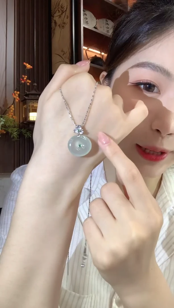 吊坠(不含链)18K金镶嵌翡翠A7翡翠