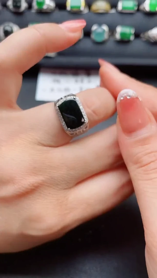 【闪购商品】翡翠戒指银S925镶嵌1111111111