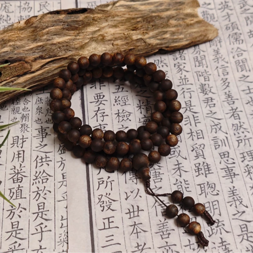 沉香【青霞沉香】海南白棋0.6板头料圆珠多圈(高定版) 多样性发一条