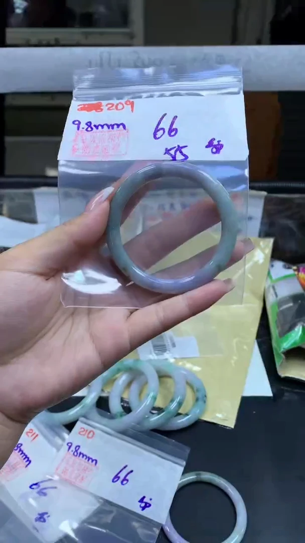 未镶嵌定制翡翠209手镯55纹+66元+拍一发一