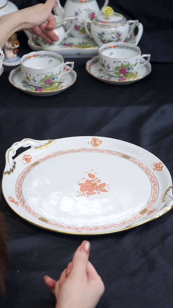 骨瓷婷婷中古器物如图所示26