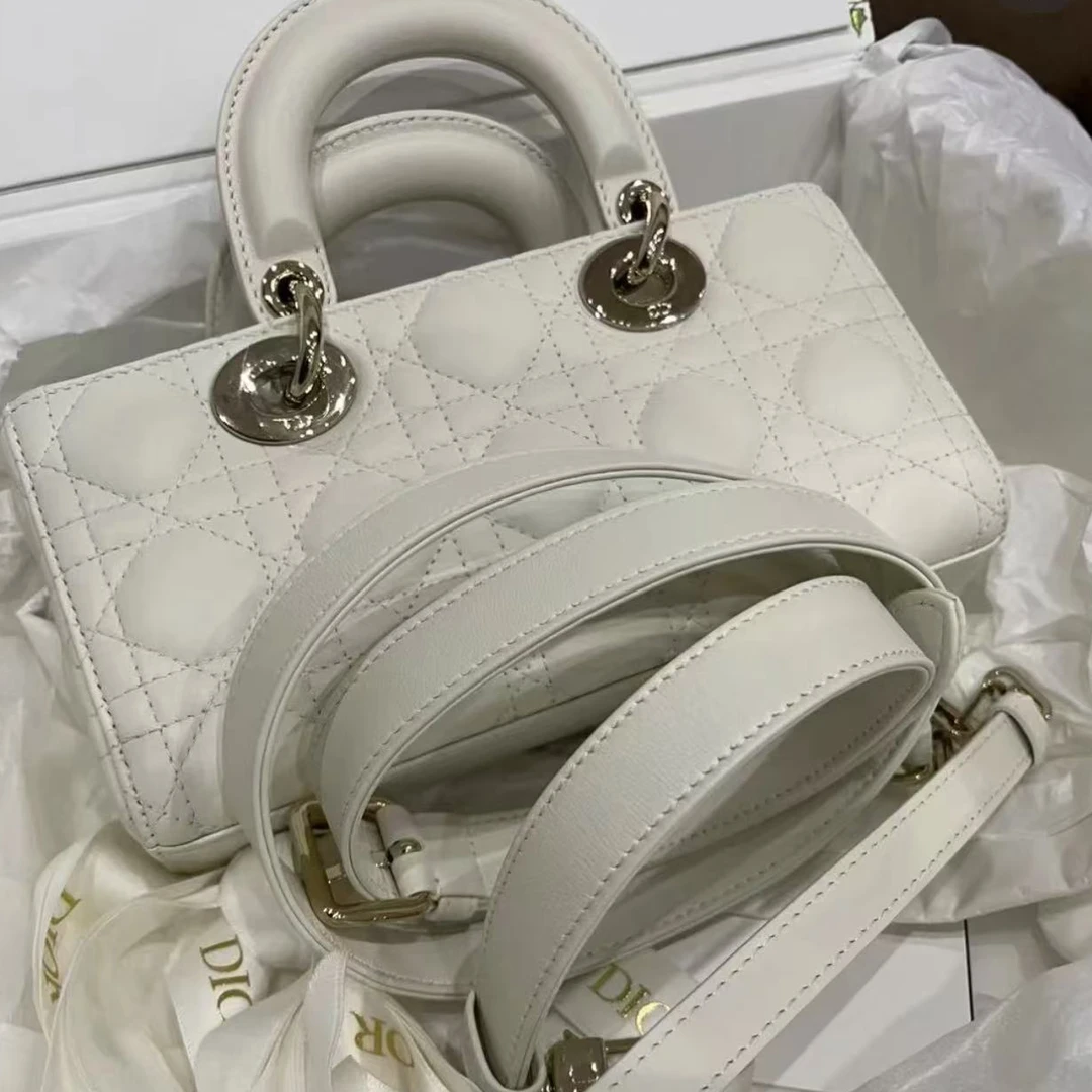 95新 DIOR/迪奥 青奢荟/白金横版戴妃小号手提包/61002