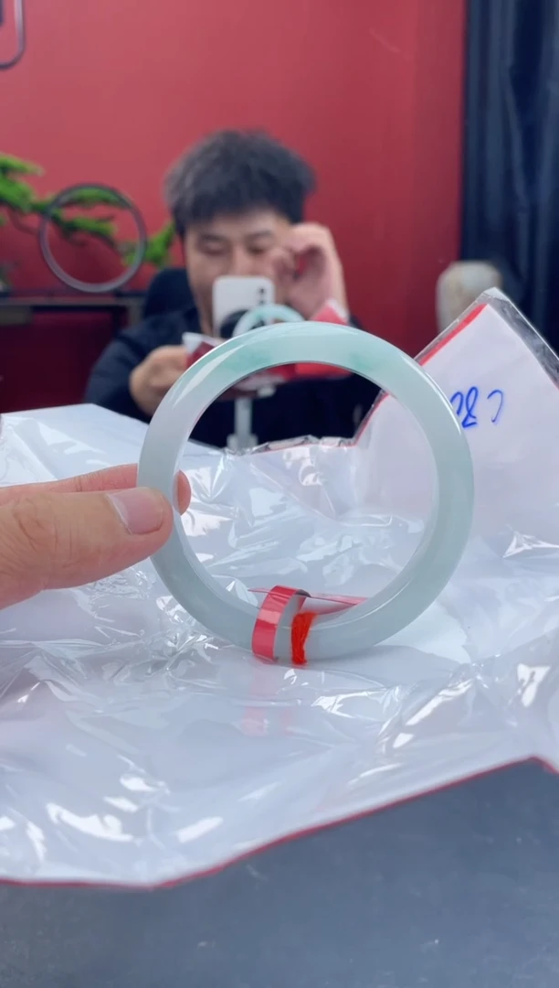 未镶嵌手镯翡翠6