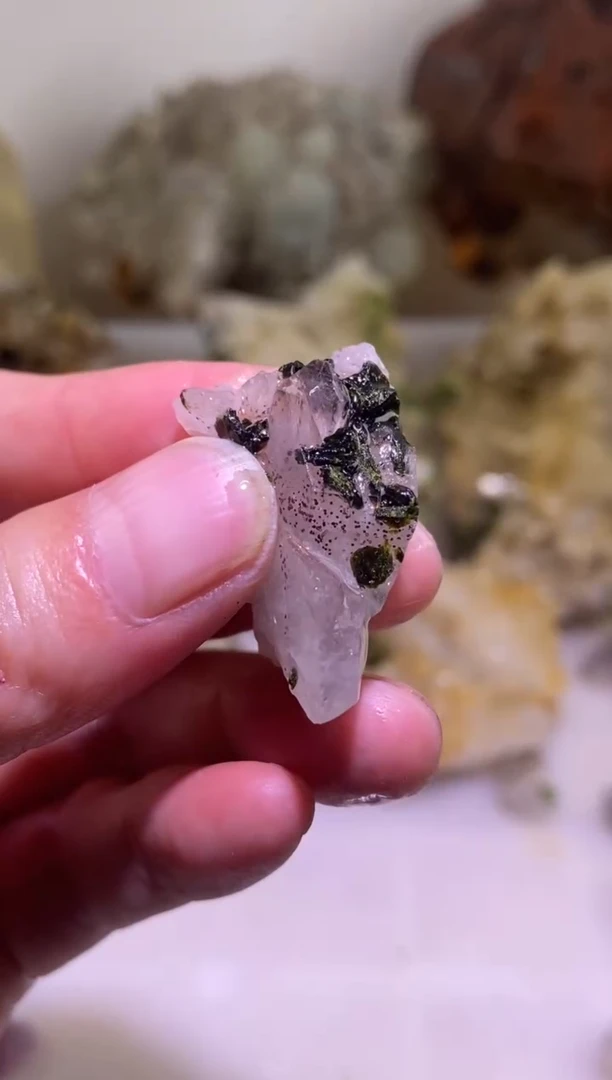 未镶嵌珠宝半成品水晶68号四川花园水晶