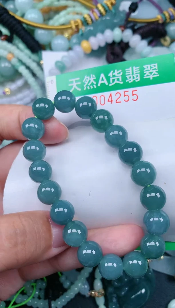 翡翠未镶嵌颈饰.0004255