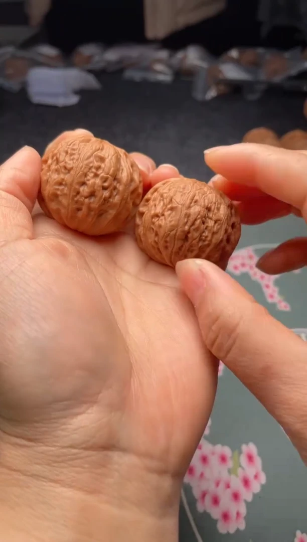 把件文玩核桃w25  铁锤  39尺