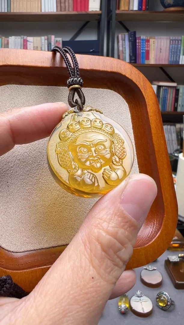 【闪购商品】琥珀颈饰未镶嵌扎基拉姆吊坠