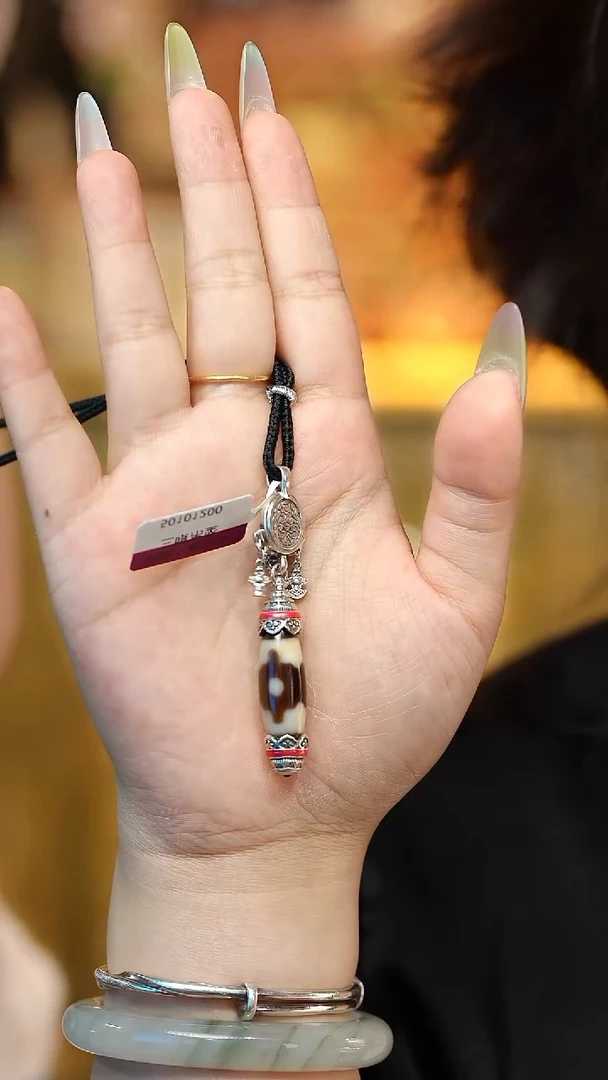 银S925镶嵌颈饰玛瑙/玉髓（覆膜）Q33380多样性发其一