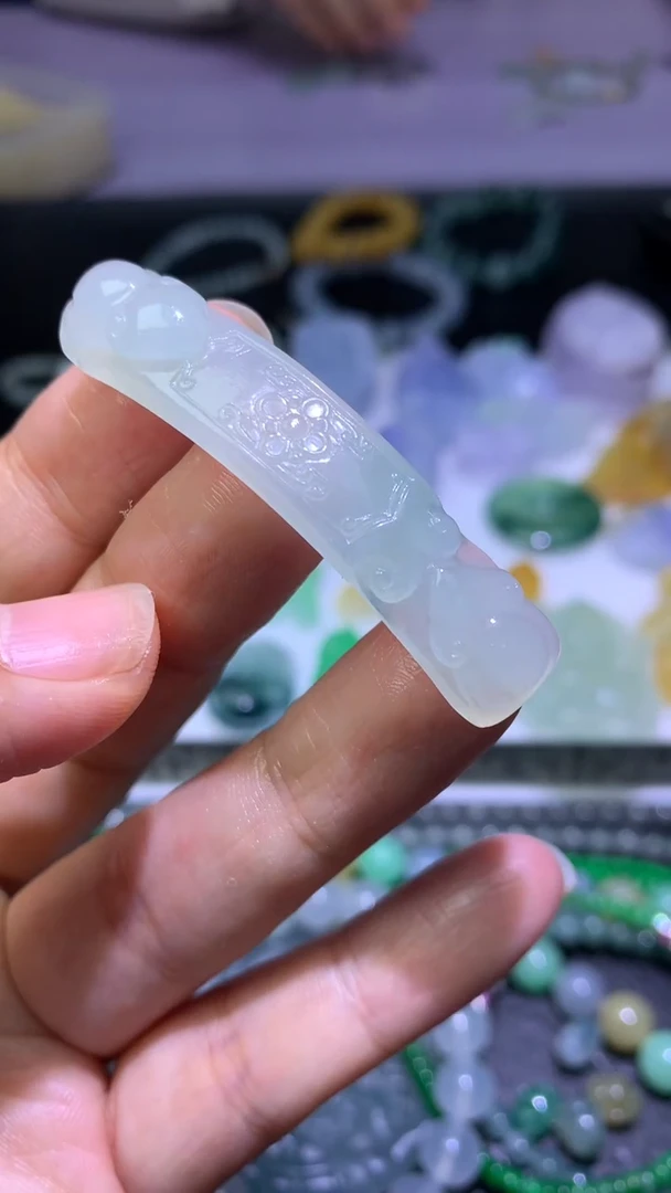 未镶嵌定制翡翠毛货