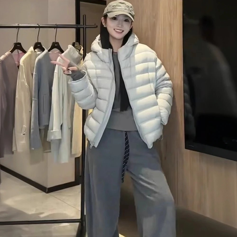 连帽排骨羽绒服女短款2025冬季新款小个子白鸭绒时尚百搭保暖外套