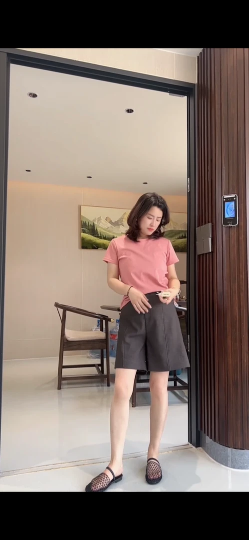 【精棉】修身不紧身辣妹装正肩短袖纯色净版打底衫