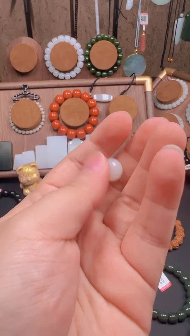 吊坠(不含链)未镶嵌和田玉单珠12