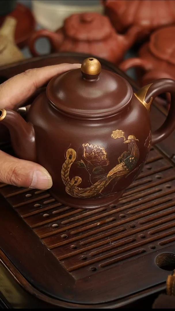 茶壶紫砂清**月宜兴紫砂黑心土宫灯400毫升