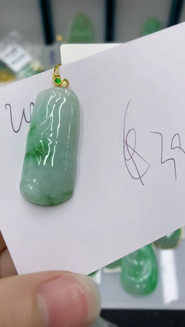 颈饰未镶嵌翡翠111111111111