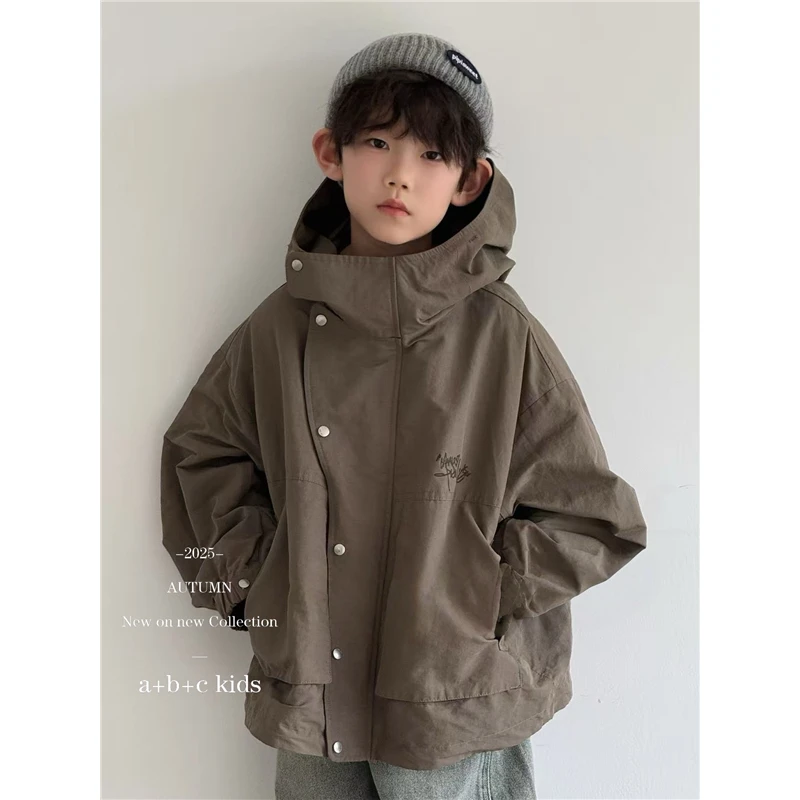 波拉bora韩国童装儿童冲锋衣连帽外套2025秋款中大童外套夹克