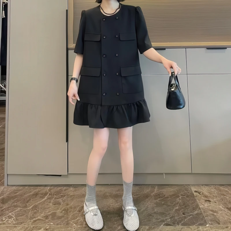 时尚气质双排扣短袖连衣裙女2025夏季大码胖MM显瘦遮肉荷叶边短裙